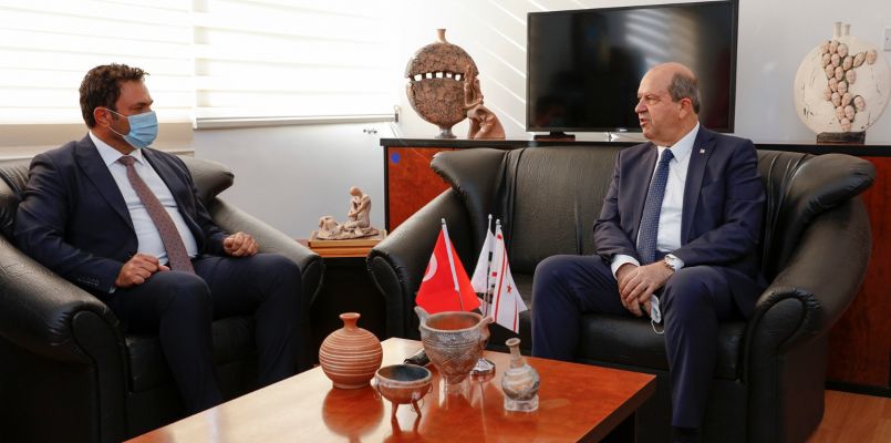 KKTC Cumhurbaşkanlığı - Cumhurbaşkanı Tatar, Çatalköy Belediye Başkanı Hulusioğlu’nu ziyaret ederek görüştü