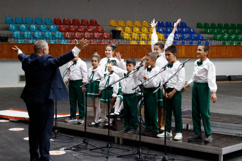 KKTC Cumhurbaşkanlığı - Cumhurbaşkanlığı Senfoni Orkestrası ve Cumhurbaşkanlığı  Fidan Çocuk Korosu ve Orkestrası'ndan 23 Nisan Ulusal Egemenlik ve Çocuk  Bayramı Konseri